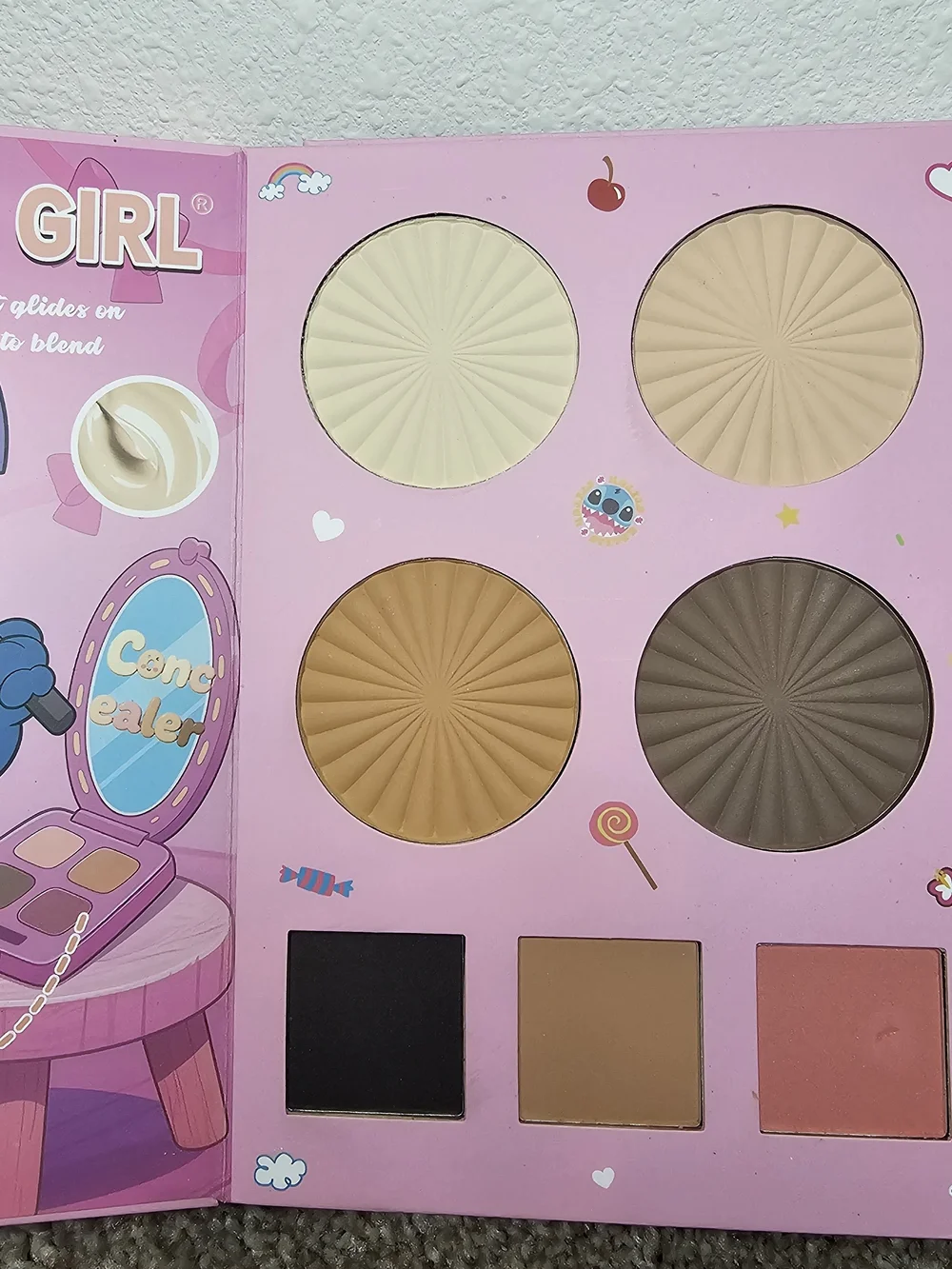 Blue Eyeshadow Palette in Pink Aloha Packaging
